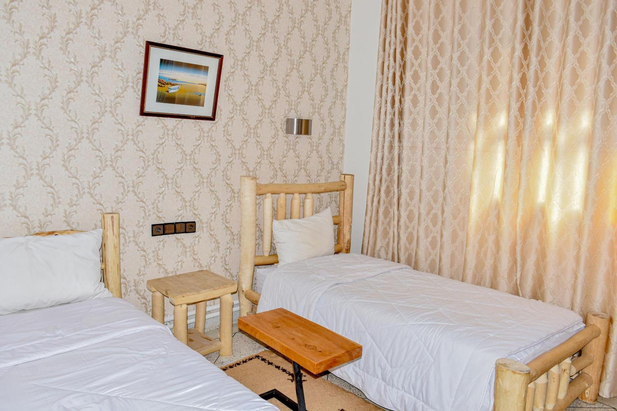 Hotel Safari Week End มิเดลท์ ภายนอก รูปภาพ