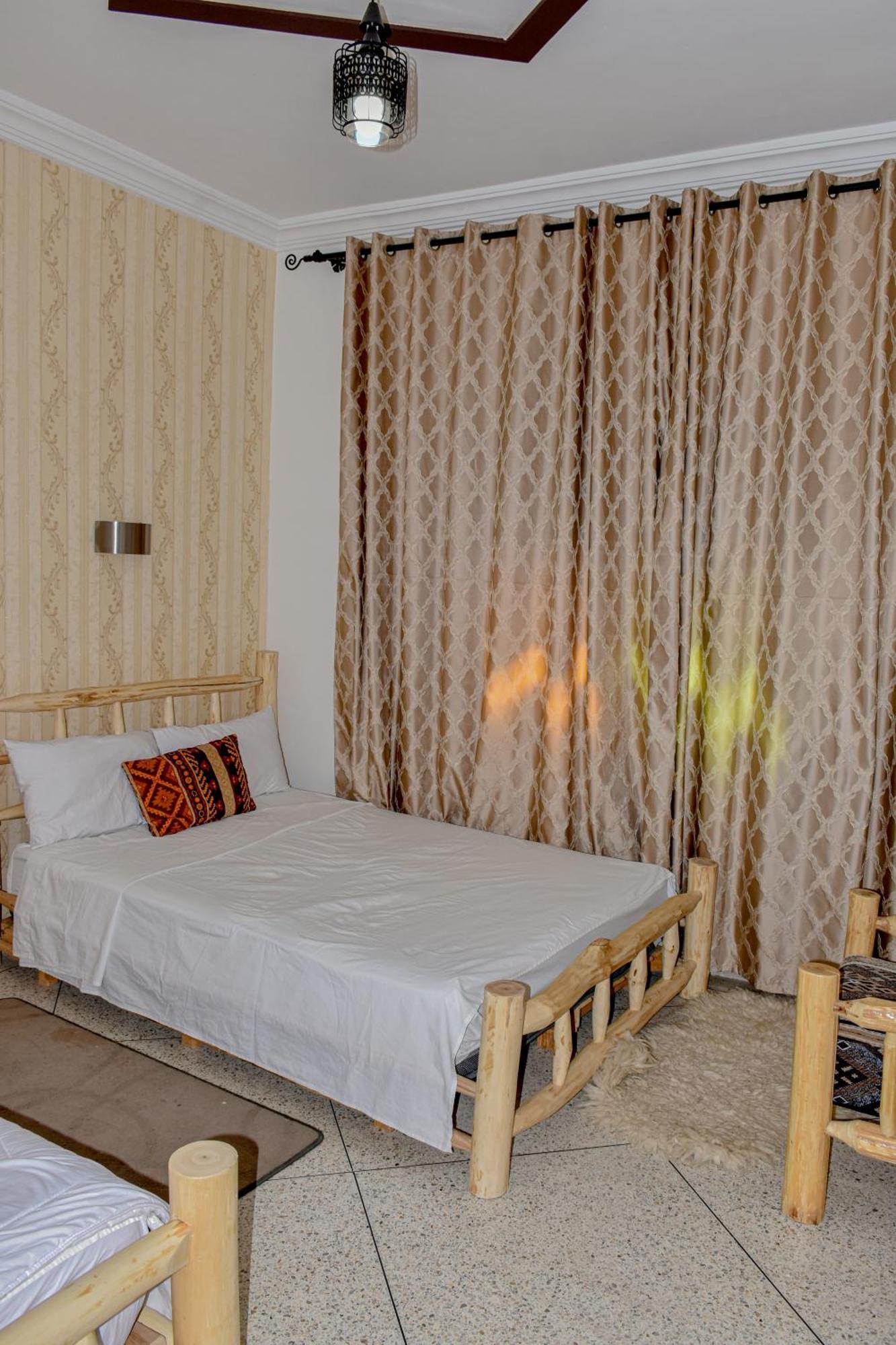 Hotel Safari Week End มิเดลท์ ภายนอก รูปภาพ
